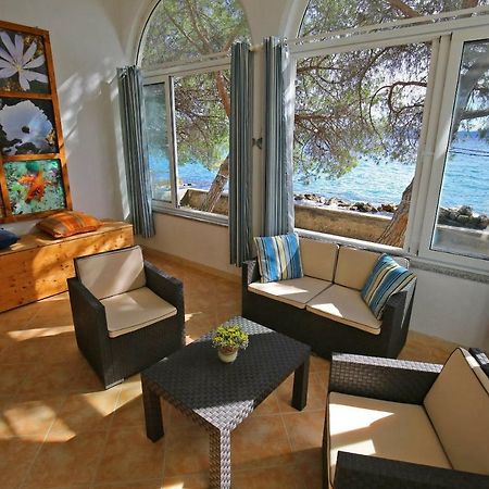 Seafront Beach Apartment - Directly At The Beach Задар Экстерьер фото