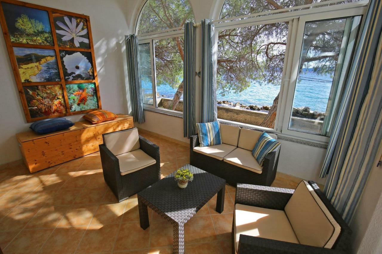 Seafront Beach Apartment - Directly At The Beach Задар Экстерьер фото